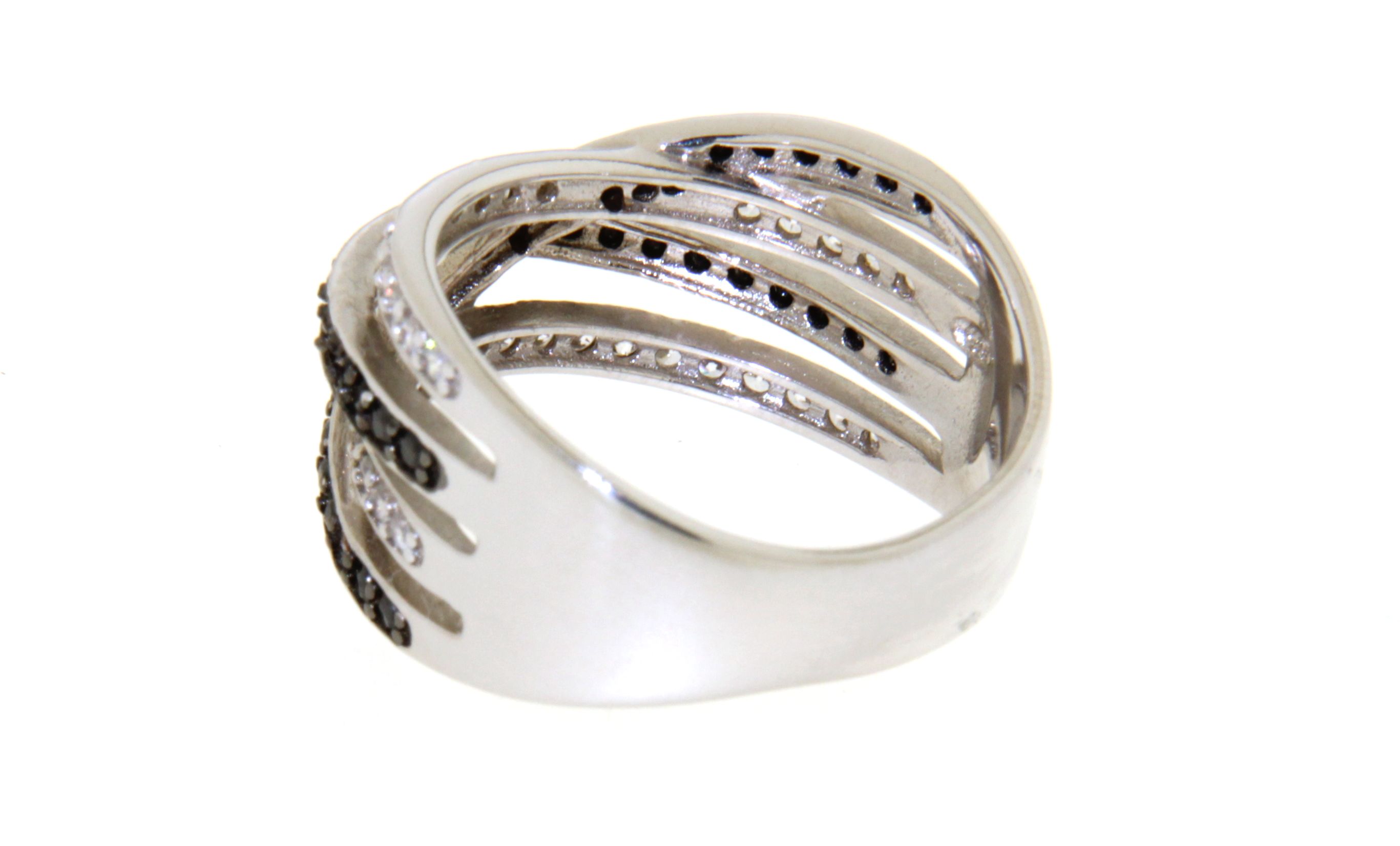 Croise Ring mit Zirkonia