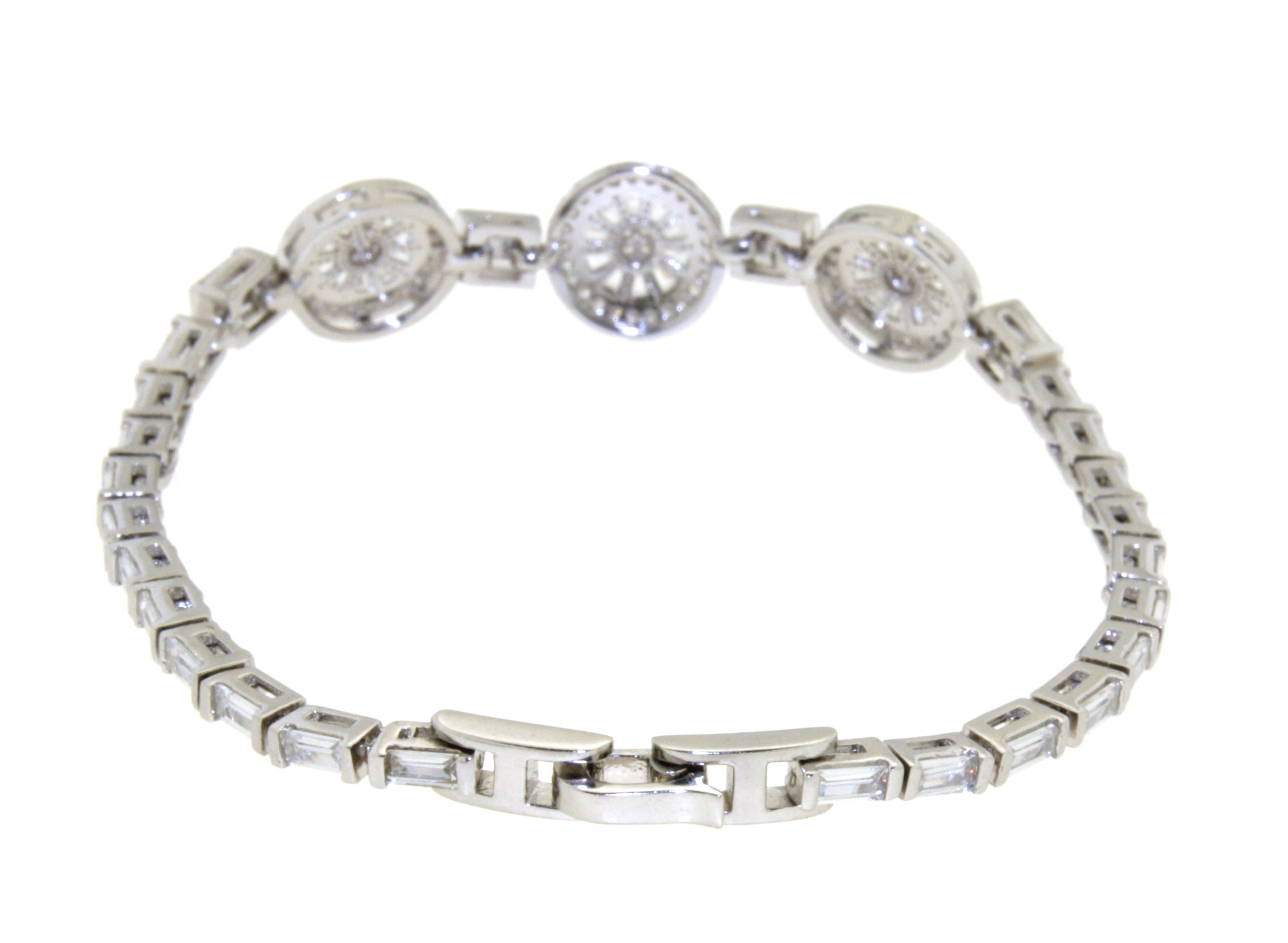 Armband aus 925 Sterling Silber mit Zirkonia