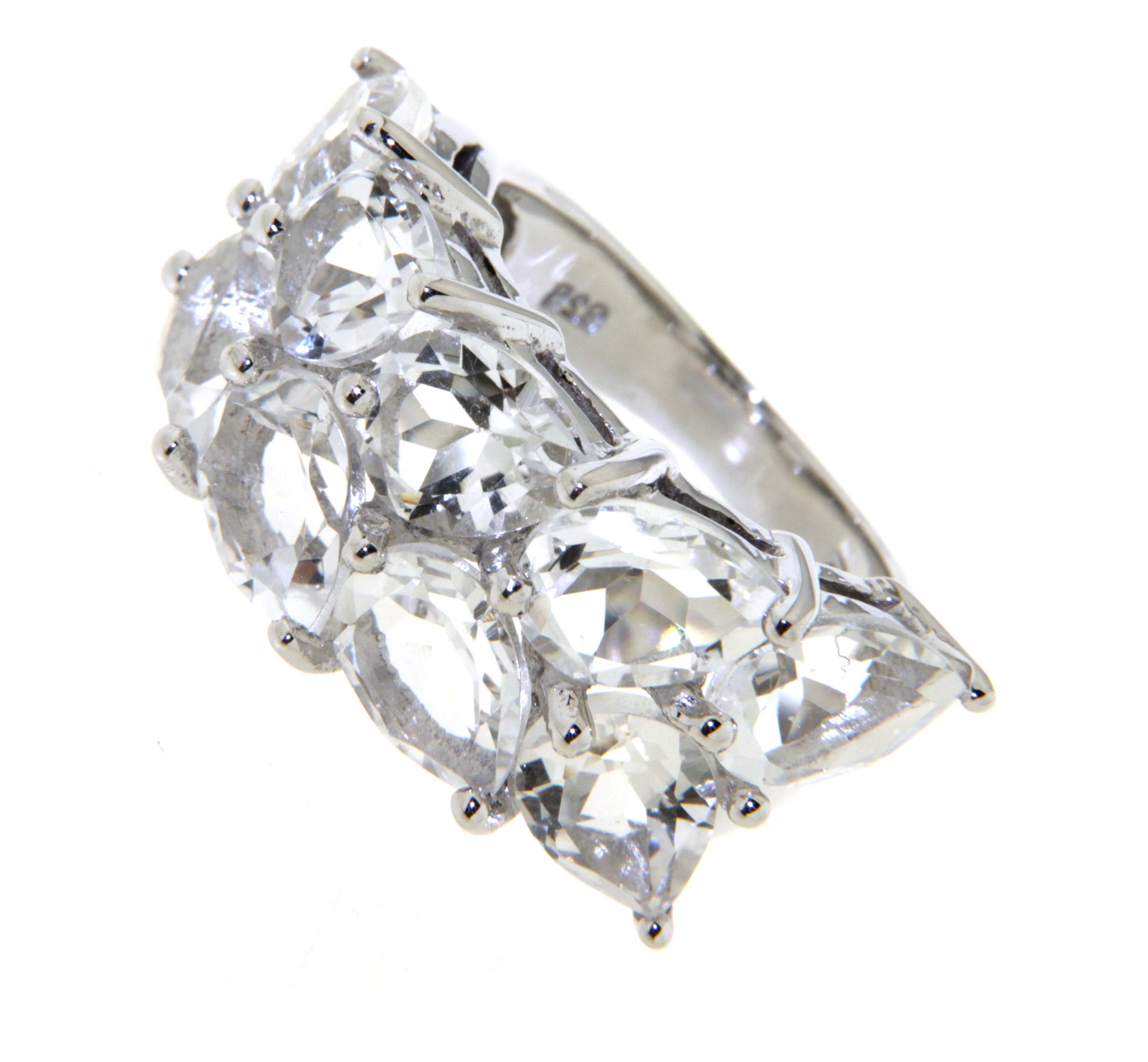 Ring mit Bergkristallen