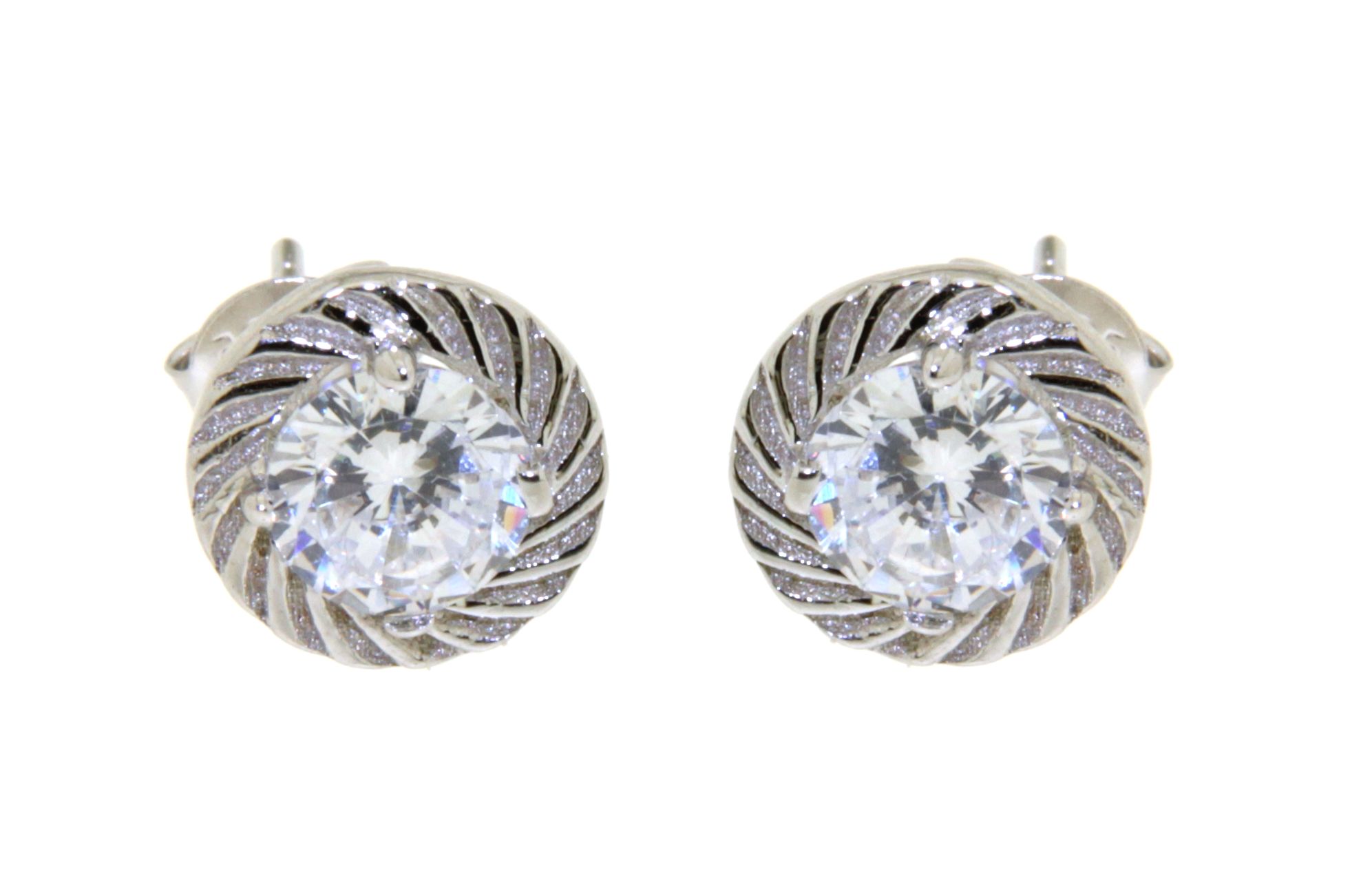 Elegante und stylische Ohrstecker mit Zirkonia