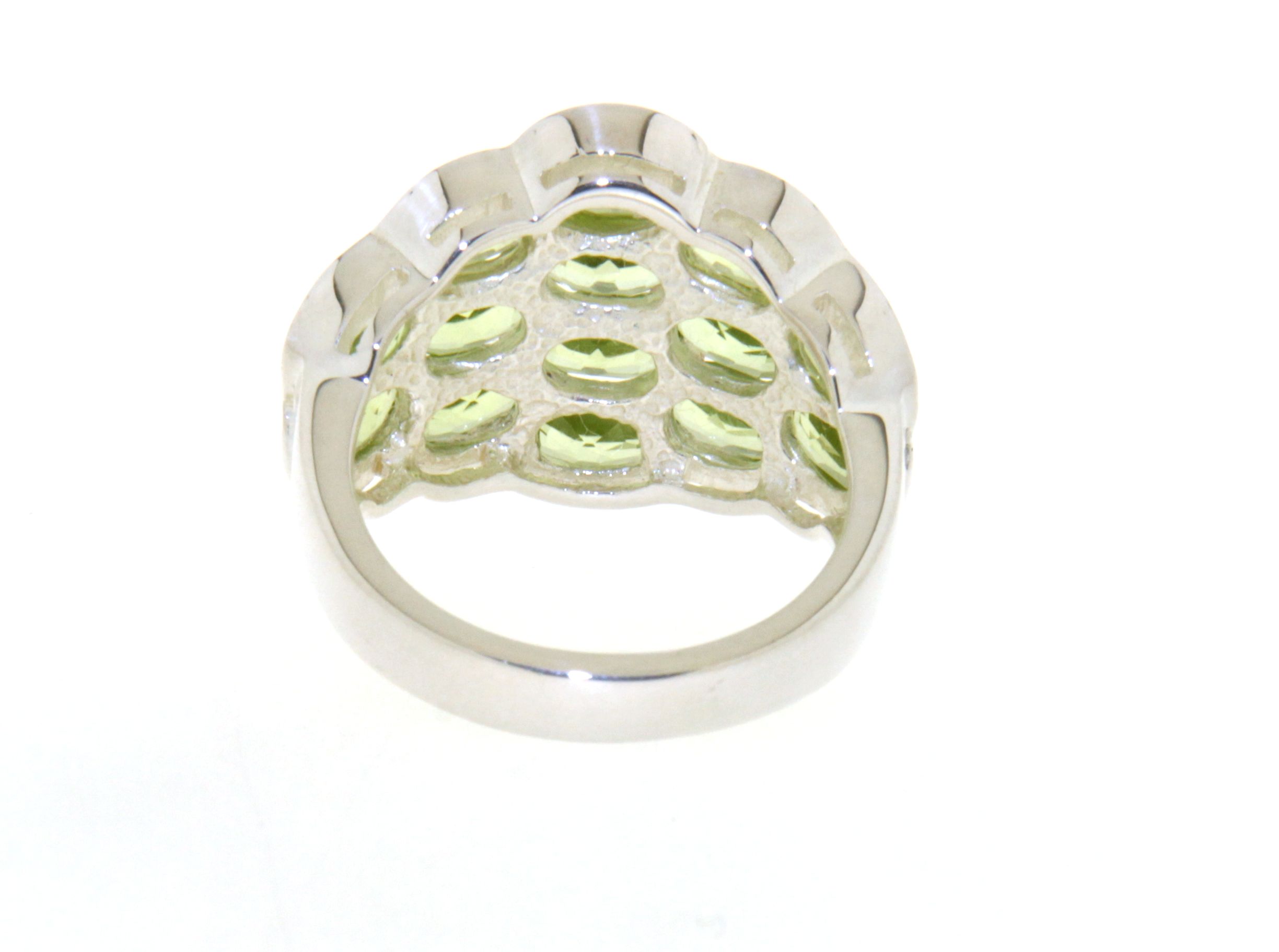 Ring mit echtem Peridot