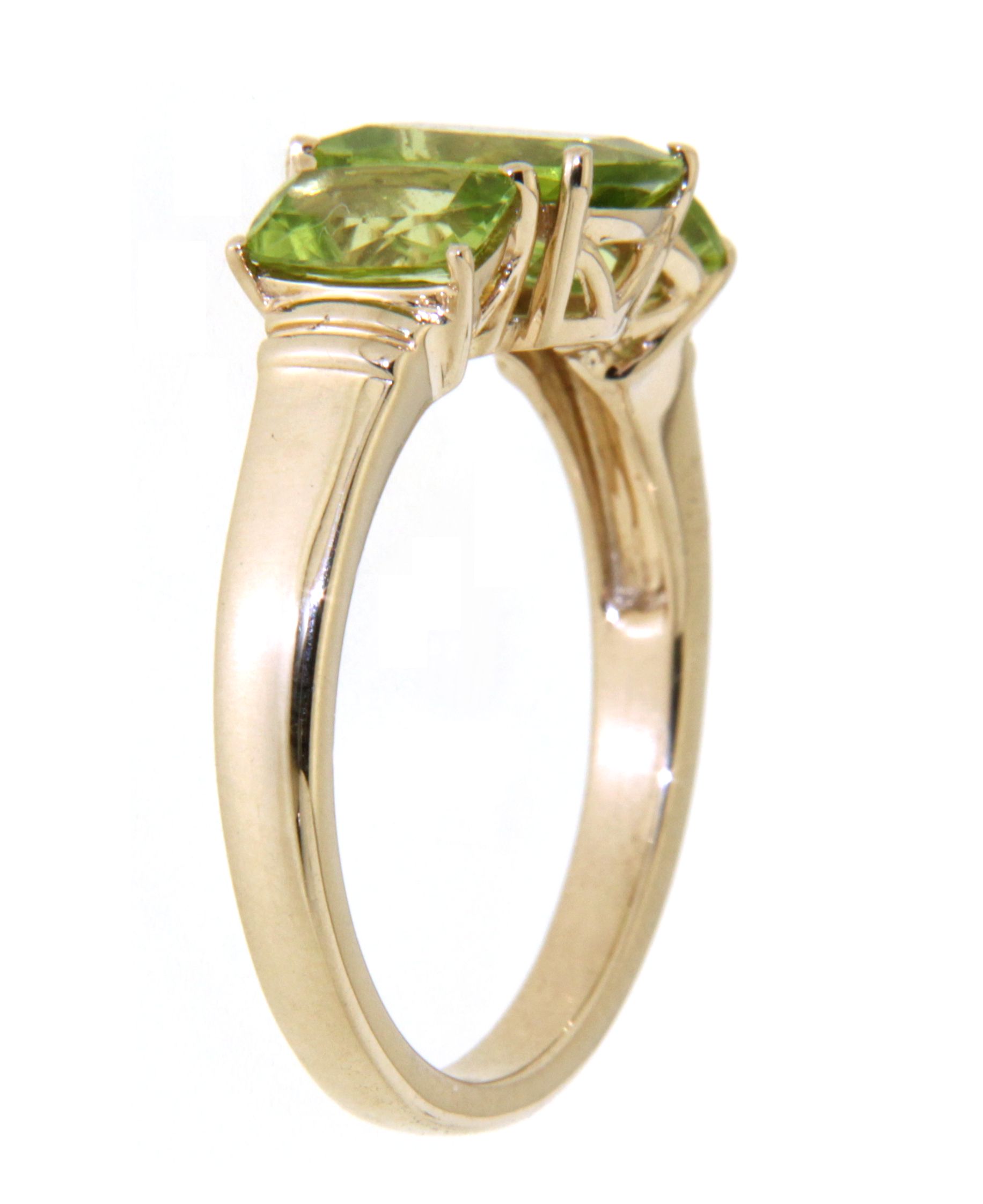 Ring aus Gold mit echtem Peridot 